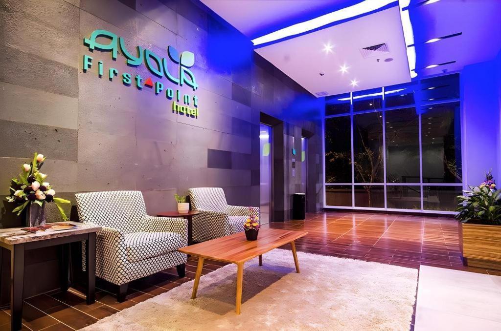 Ayola First Point Hotel Pekanbaru Εξωτερικό φωτογραφία